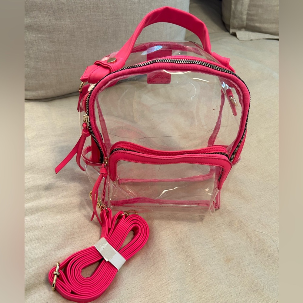 Clear BackPack 🎒 Purse with detachable shoulder strap